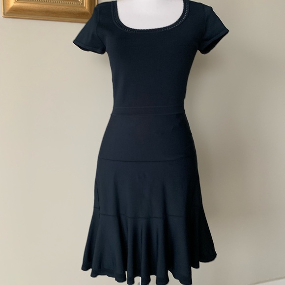 Diane Von Furstenberg Dresses & Skirts - Flare stretch dress